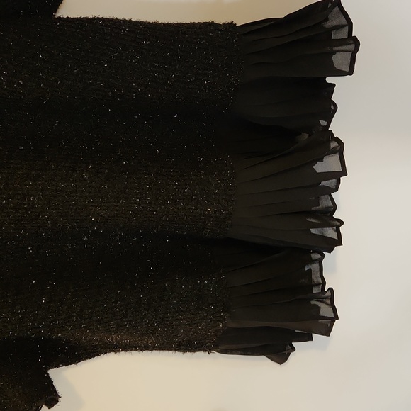 Sparkly black top - Picture 3 of 7